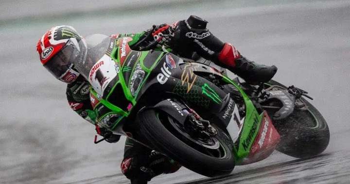 SBK Magny-Cours 2020: Rea vince Gara-1. Domani potrebbe laurearsi Campione