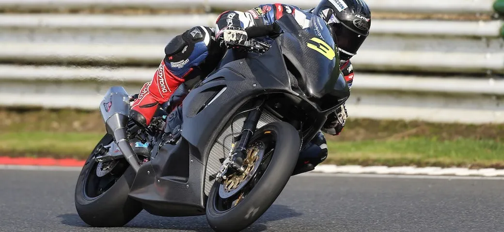 Michael Dunlop, primo test sulla Suzuki GSX-R 1000