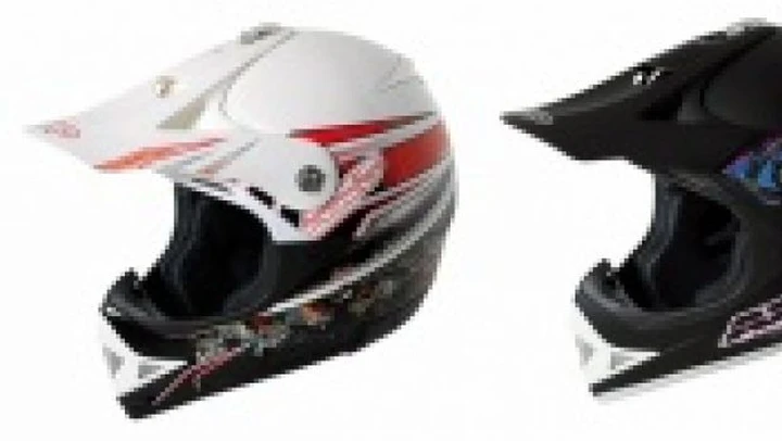AXO Casco Cross Supreme