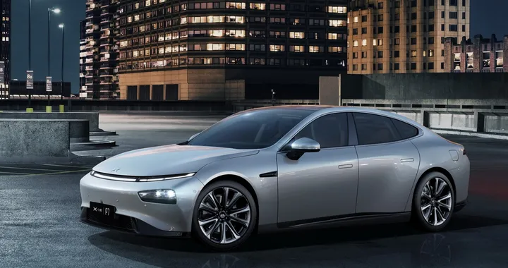XPeng ha copiato Tesla, l'accusa di Elon Musk