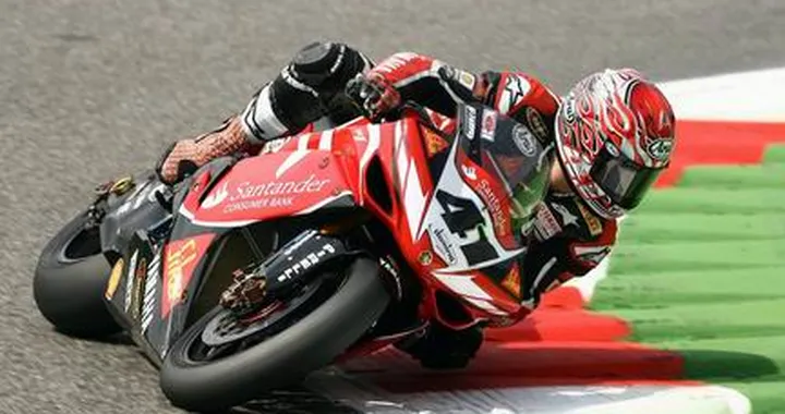 SBK Monza Gara 2: Haga l'invincibile!