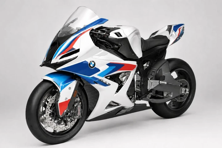 BMW S 1000 RR 2027: il brevetto svela il nuovo look ispirato alla Concept RR