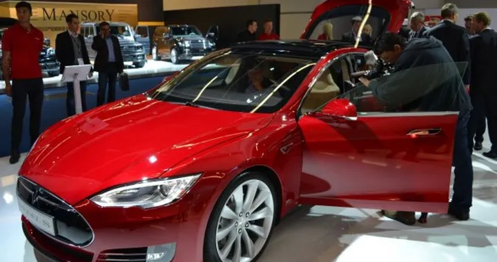 Tesla Model S: negli Stati Uniti è più cara usata che nuova!