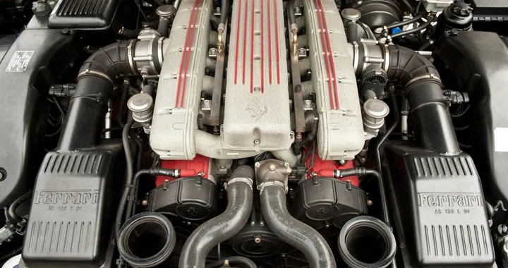 Motori Ferrari, Lamborghini o Porsche sono acquistabili online