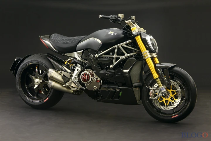 Ducati XDiavel DXC, Special by Moto Corse