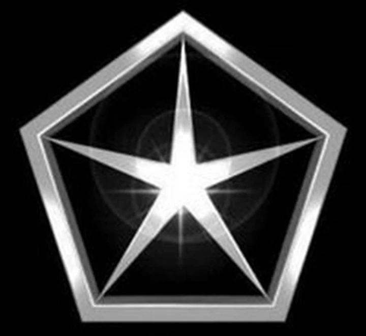 Chrysler ricomincia dal logo