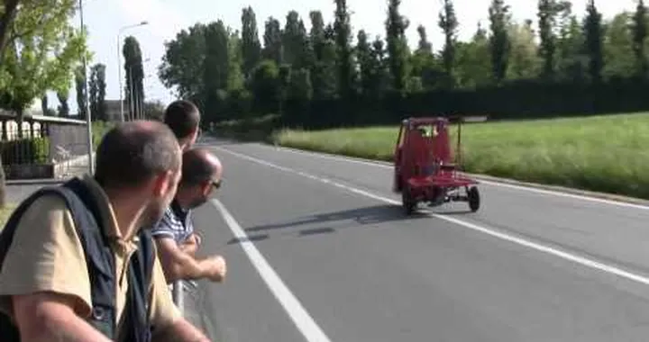 Caforio Lauro su Ape - Trecasali 2011