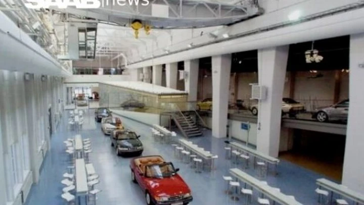 Saab: 120 vetture del museo andranno all'asta!