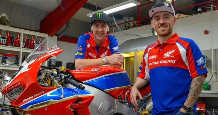 Road Racing: Honda ingaggia Hutchinson e Johnston