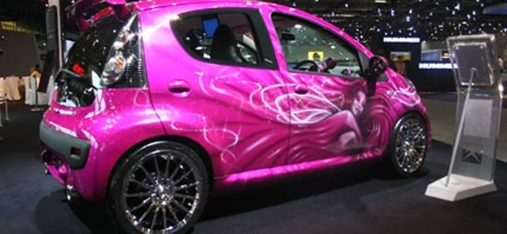 Citroën C-P1nk, per non farsi notare...