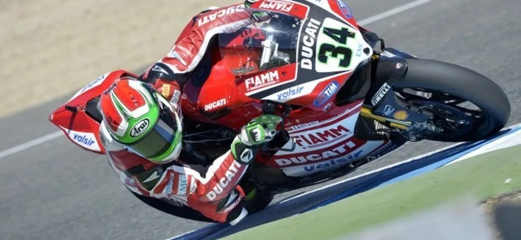 SBK Jerez 2014, Giugliano 5° nel Day-1: 