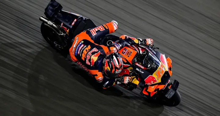 MotoGP Qatar GP: penalità per Viñales e doppietta Ducati