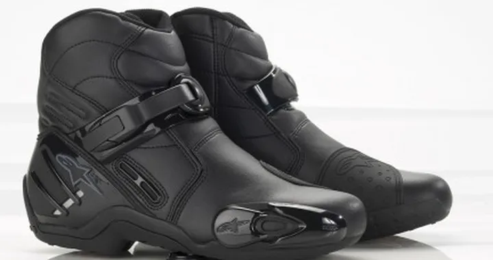 Nella giungla urbana con Alpinestars