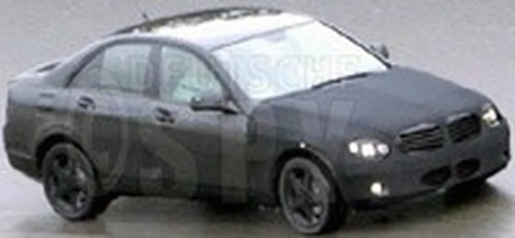 Mercedes classe C 2008: foto e video