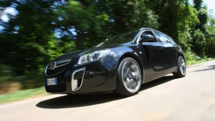 Opel Insignia Sports Tourer OPC: il test di Autoblog