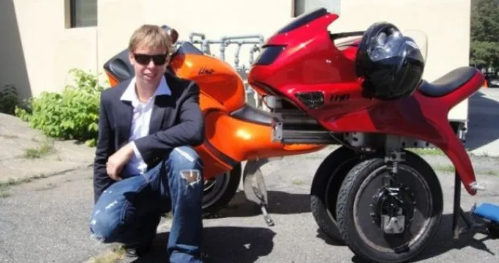 Uno Motorcycle: il monociclo a motore del futuro