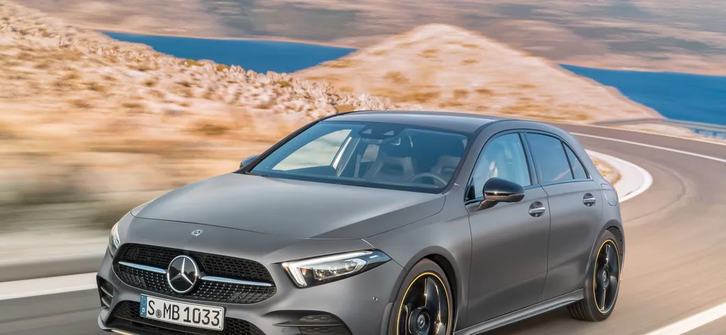 Nuova Mercedes Classe A: avrà due versioni firmate AMG