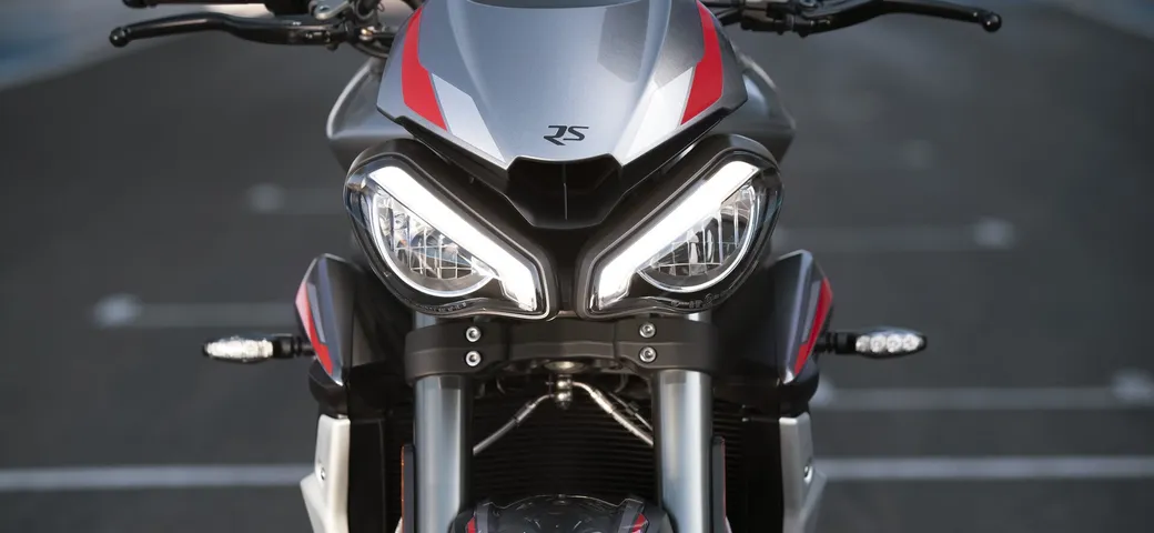 Triumph Street Triple 765 RS M.Y. 2020: foto e caratteristiche tecniche
