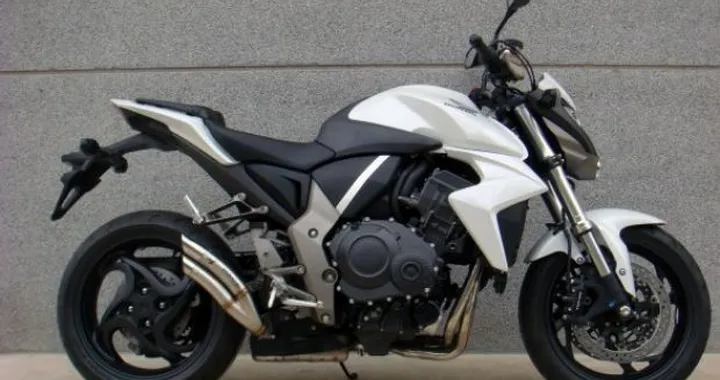 Scarico Ixrace per Honda CB1000R 2008-2011
