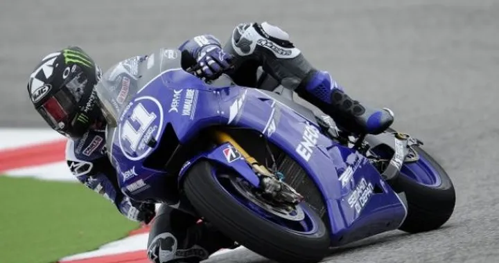 MotoGP, Aragon: Spies davanti a Pedrosa e Lorenzo nella FP2, Hayden 4°, Rossi 8°