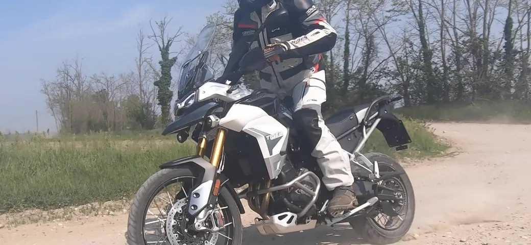 Triumph Tiger 900 Rally PRO, la video-prova