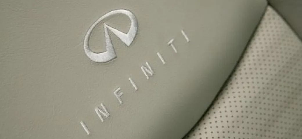 Infiniti: registrata la siglia JX