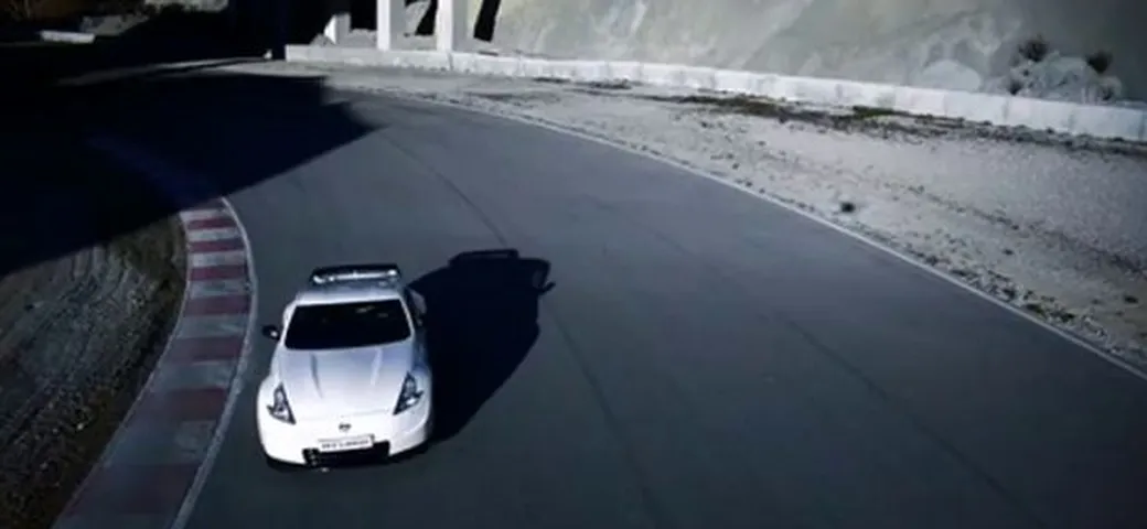 Nissan 370Z Nismo in video
