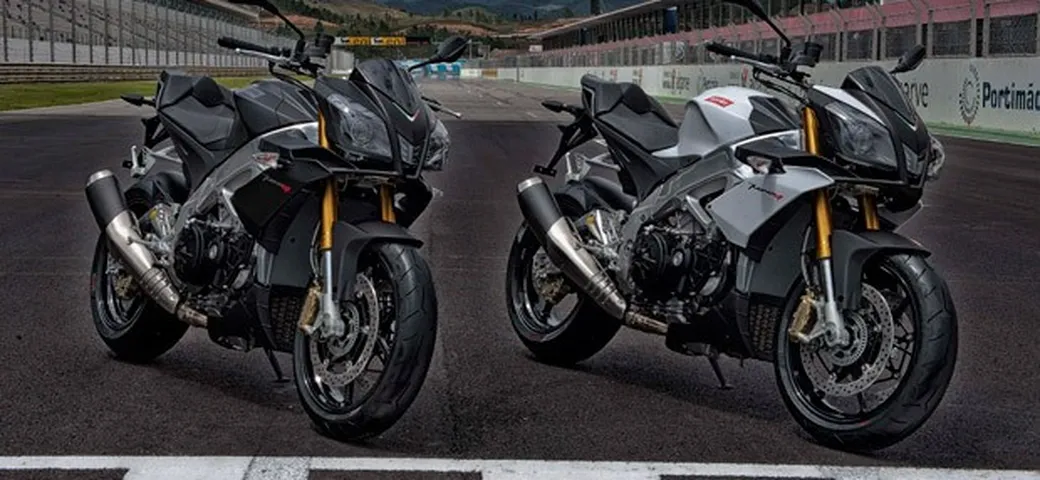 Aprilia Tuono V4 R ABS 2013: 170 CV | 185 kg | già disponibile a 16.100€