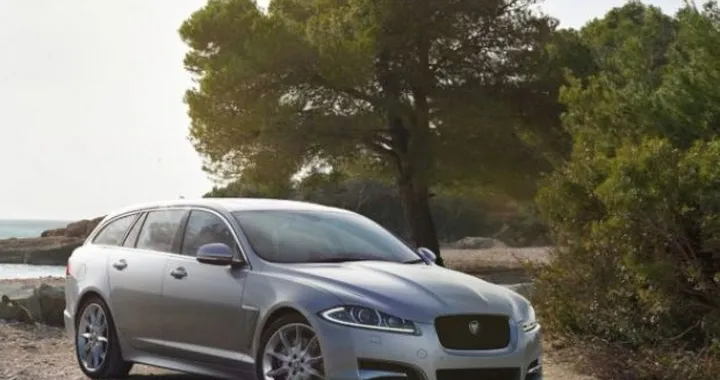 Jaguar XF Sportbrake: primo contatto con la familiare del Giaguaro