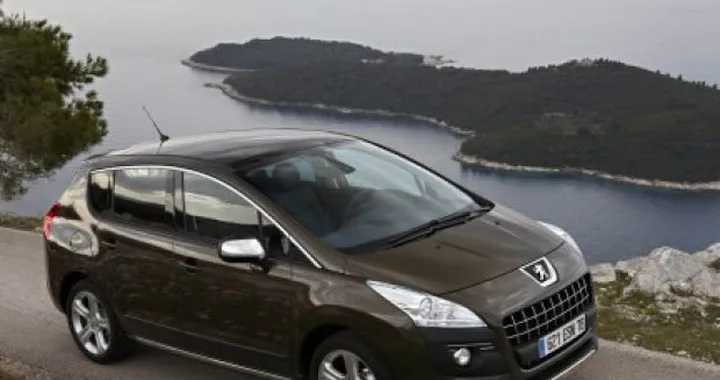 Nuove informazioni sul debutto commerciale della Peugeot 3008