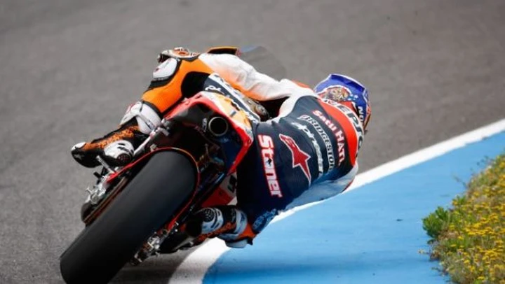 Casey Stoner continua i test con la Honda 1000 a Jerez. Dani Pedrosa ha una nuova placca di titanio alla spalla destra