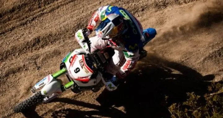 Dakar 2010: Chaleco Lopez conquista la 12a tappa, terza vittoria per Aprilia