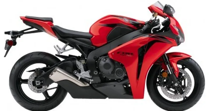 Anteprima mondiale: Honda CBR1000RR 2008