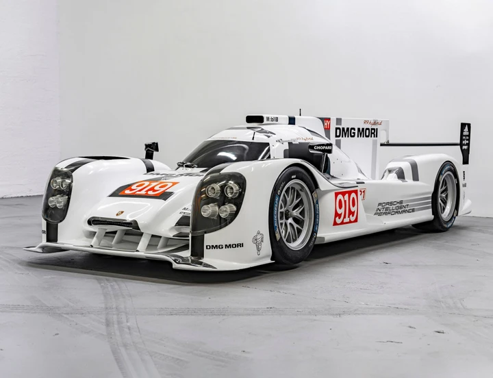 In vendita una Porsche 919 Hybrid che non si può guidare. Ecco perché