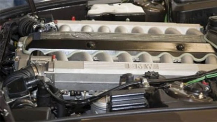 BMW 6.7 V16: il progetto di un motore mai nato