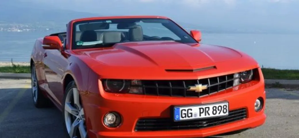 Chevrolet Camaro V8 6.2 Convertibile: la nostra prova su strada