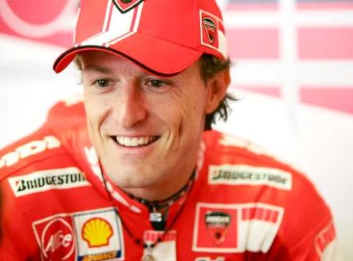 Sete Gibernau a piedi nel 2007, forse si ritira
