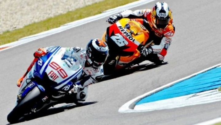 Ad Assen, Jorge Lorenzo fa il vuoto  e diventa ... 