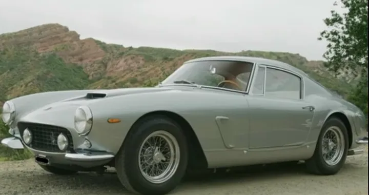 Ferrari 250 GT SWB: auto storica da sogno all'asta a Monterey