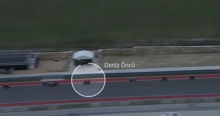 MotoGP, Valentino Rossi sull'incidente causato da Oncu in Moto3: "Così è una carneficina"