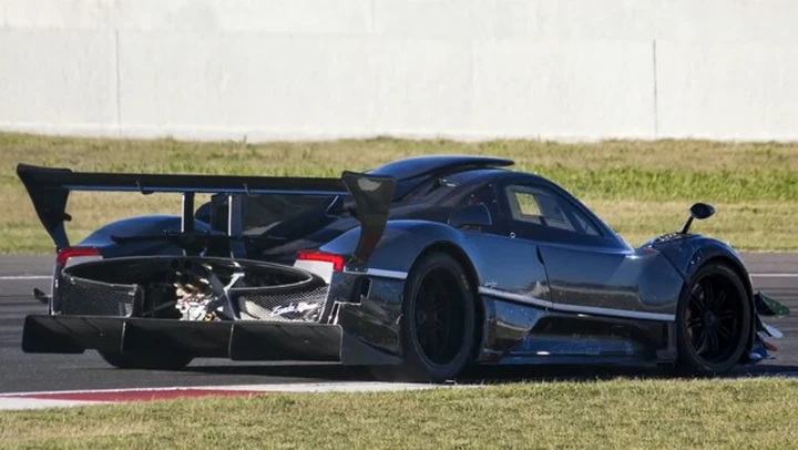 Pagani Zonda Revolucion: il sound in video