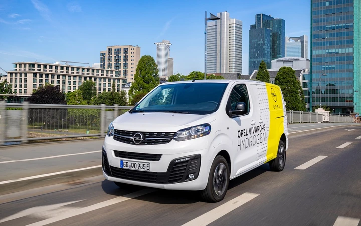 Opel Vivaro-e HYDROGEN: fa il pieno in 3 minuti