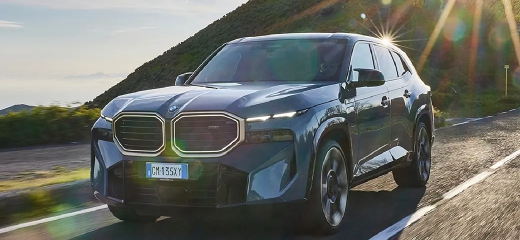 Bmw XM: la super car arriva finalmente in Italia