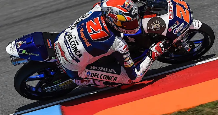 Moto3-show, la “prima” del Diggia. Il Bez torna leader in classifica