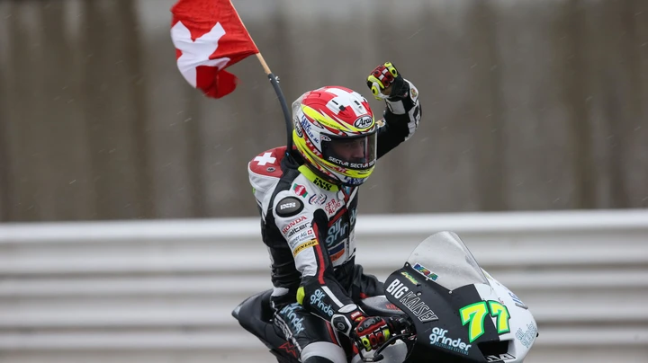 Moto2: Dominque Aegerter con MV Agusta Forward