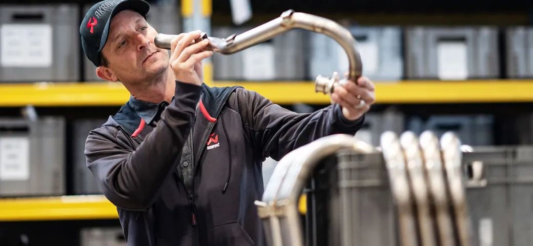 Colin Edwards diventa ambasciatore Akrapovic