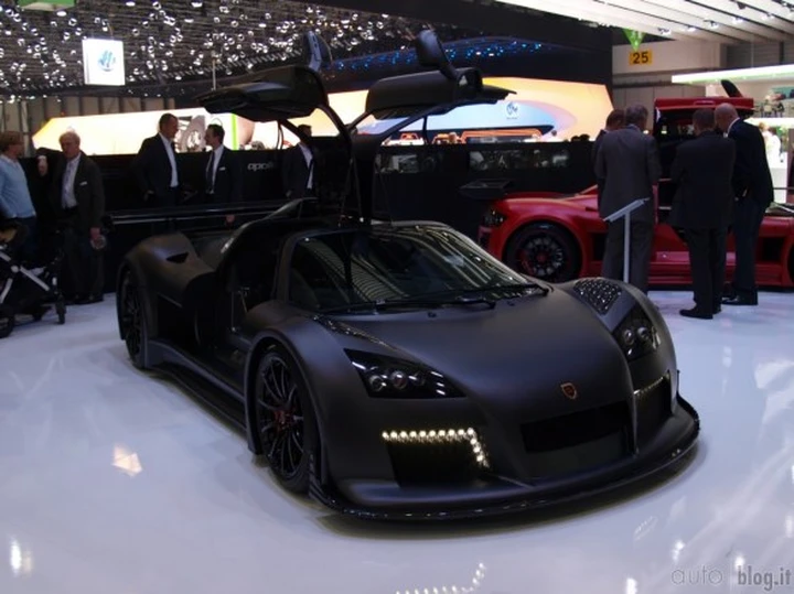 Gumpert Apollo S - Salone di Ginevra 2013 Live