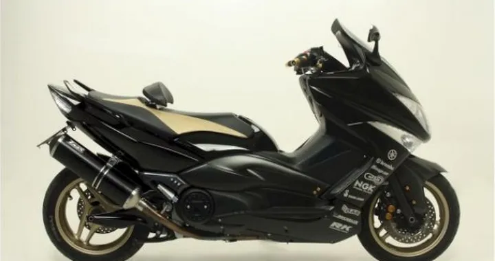 Kit Giannelli T-Max Dark per Yamaha T-Max 500