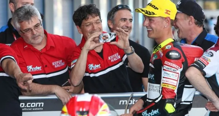 Moto2: Stefan Kiefer trovato morto. Il Kiefer racing lascia la Malesia