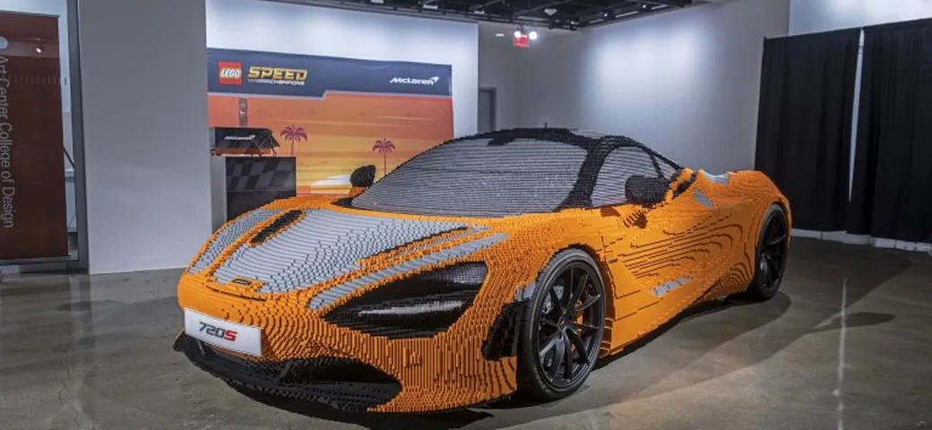McLaren 720S: terminata la costruzione del modello LEGO